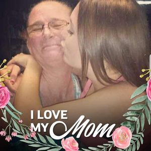 Meet your Posher, Kaitlynn